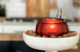 How to Make Cute Scented Candles Using Old Wax | Thrifty Decor Chick