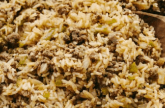 Classic Cajun Dirty Rice Recipe (Easy & Flavorful)