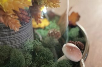 Beautiful DIY Fall Themed Display Under a Glass Cloche | Thrifty Decor Chick