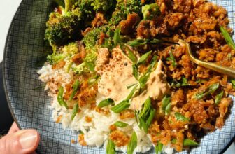 Teriyaki Tofu Bowls with Kimchi Mayo Recipe