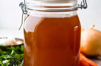 Easy Homemade Beef Broth Recipe – Deep, Savory Flavor