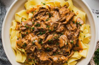 Beef Stroganoff Recipe – Pinch of Yum